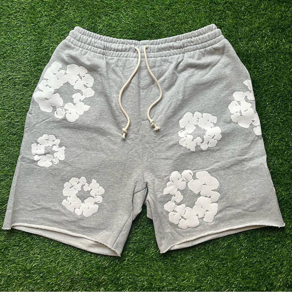 Brand New Denim Tears Grey Size Medium Shorts